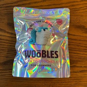 Woobles Billy The Unicorn Crochet Kit with blue hook